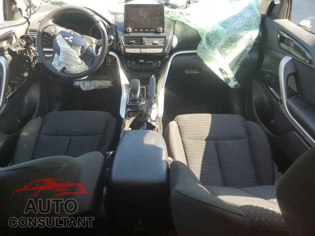 MITSUBISHI ECLIPSE 2024 - JA4ATVAA0RZ013673