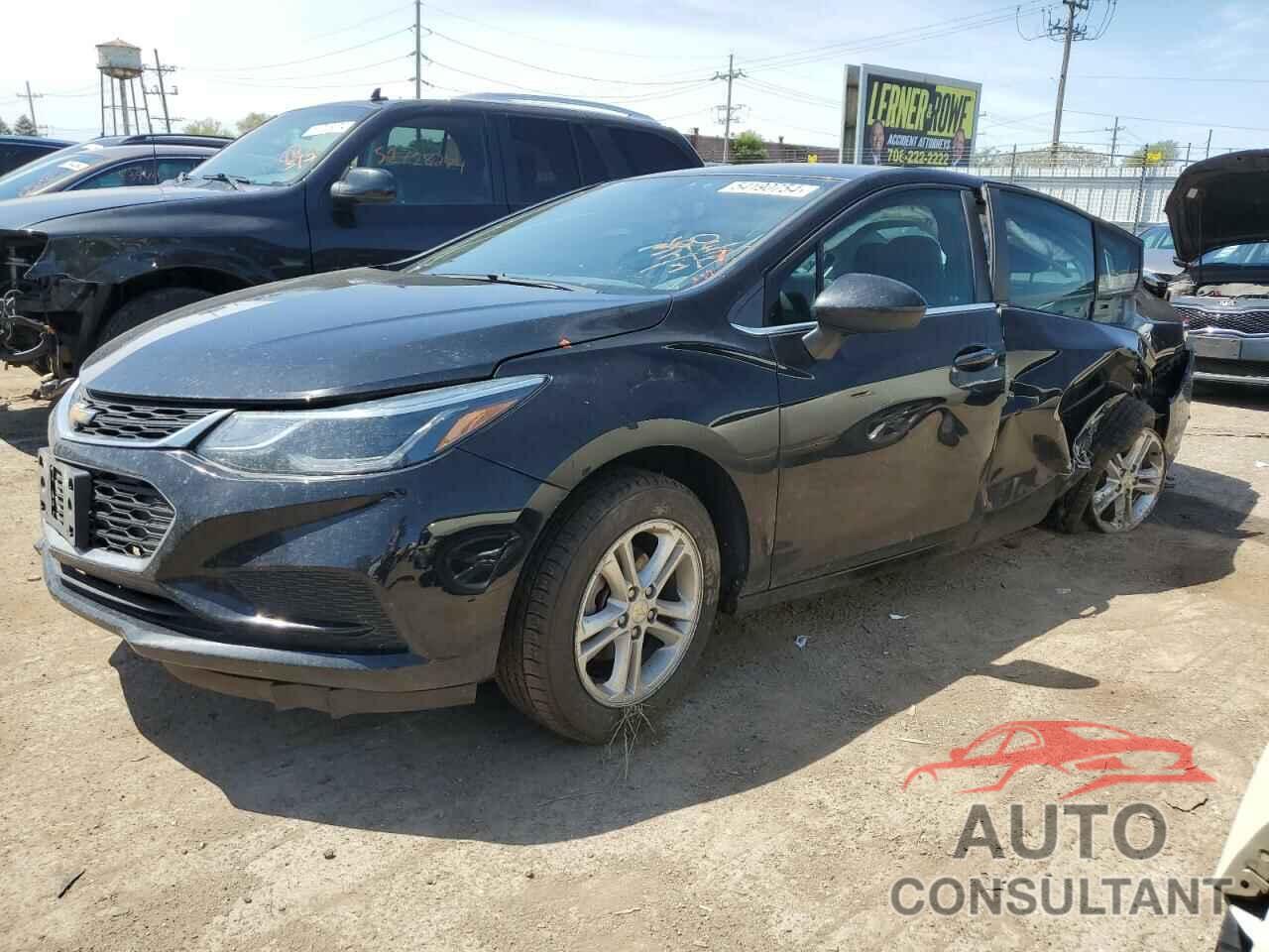 CHEVROLET CRUZE 2018 - 1G1BE5SM5J7157886