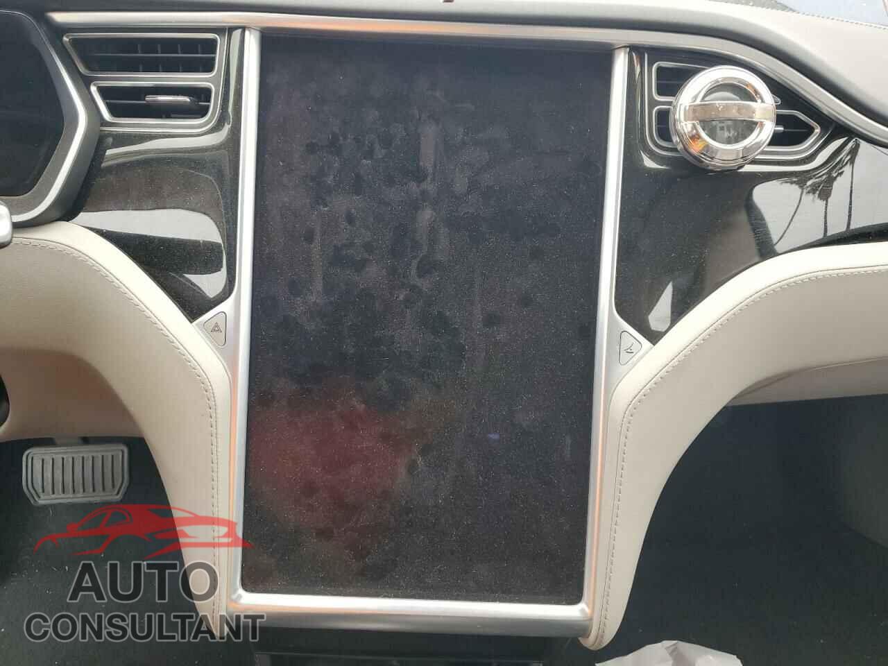 TESLA MODEL S 2015 - 5YJSA1E1XFF112876