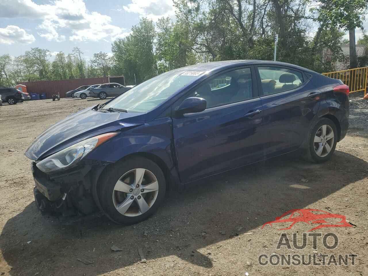HYUNDAI ELANTRA 2013 - 5NPDH4AE4DH410773