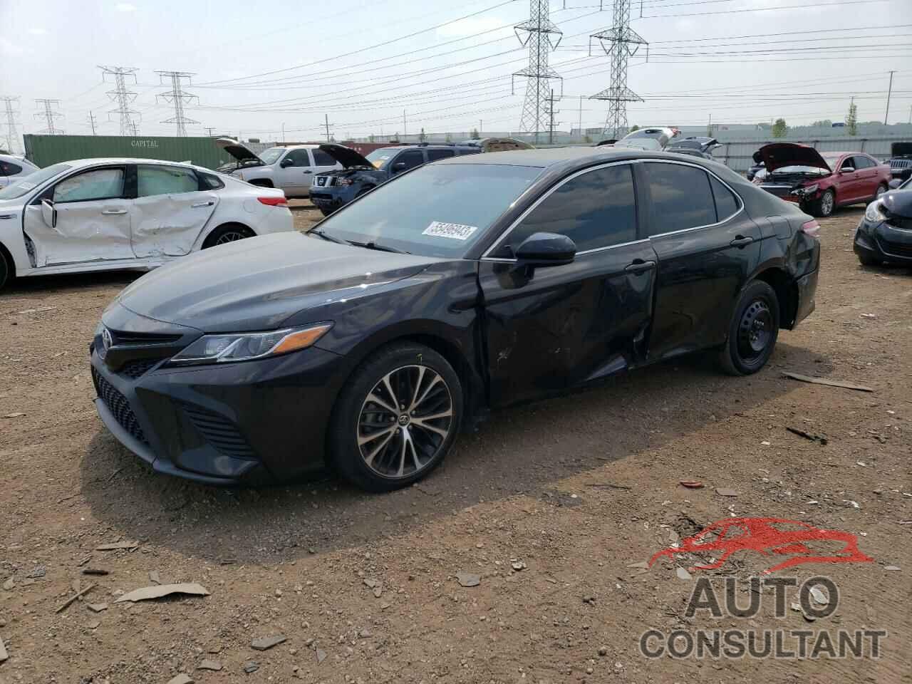 TOYOTA CAMRY 2018 - 4T1B11HK7JU114617
