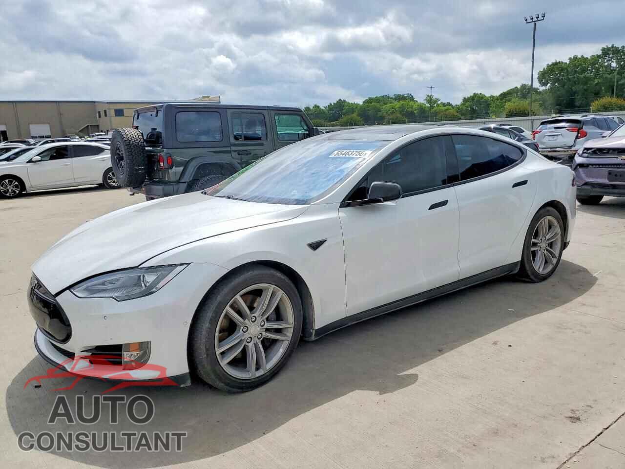 TESLA MODEL S 2015 - 5YJSA1S20FF097656