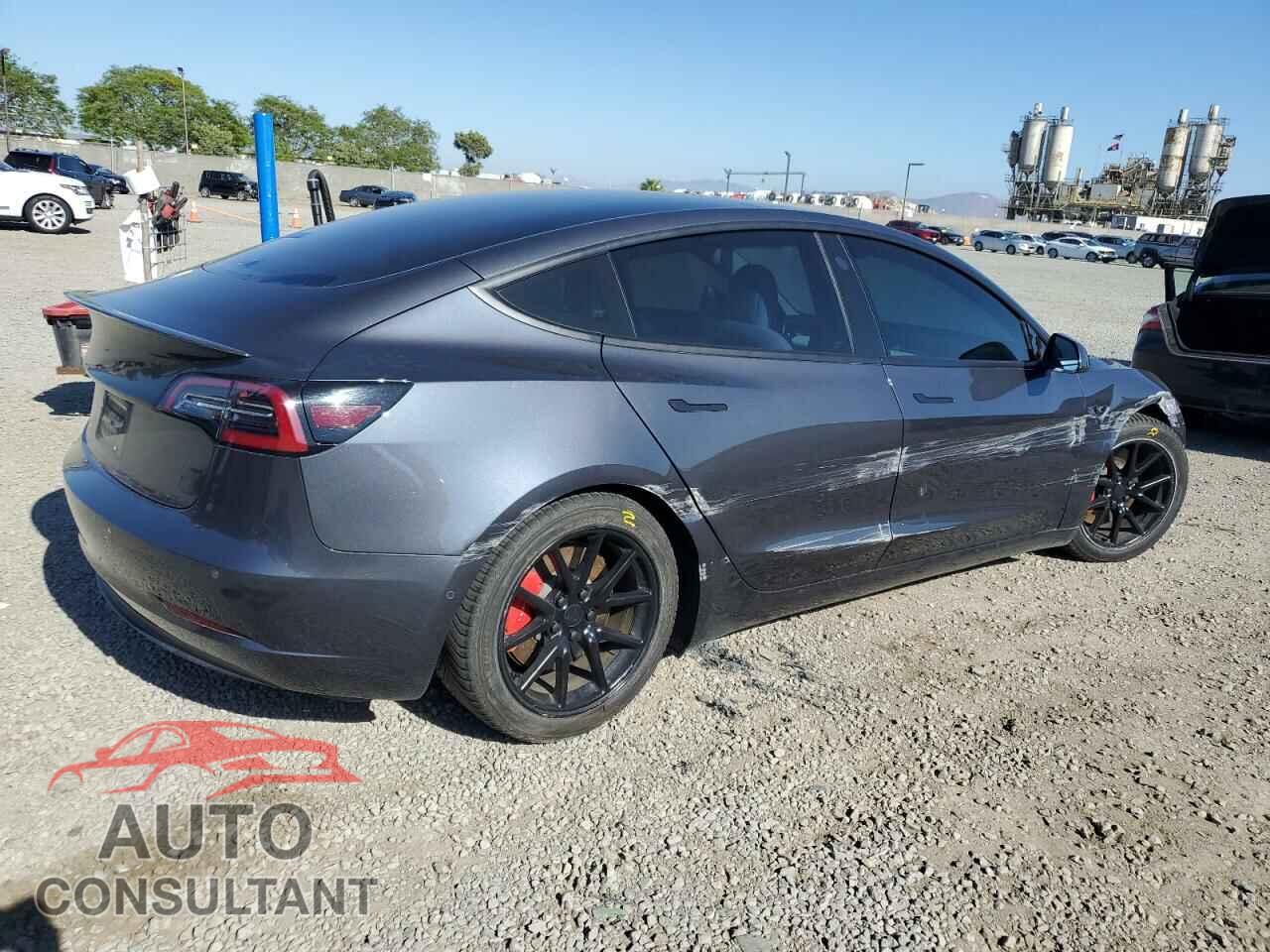 TESLA MODEL 3 2018 - 5YJ3E1EB8JF079337