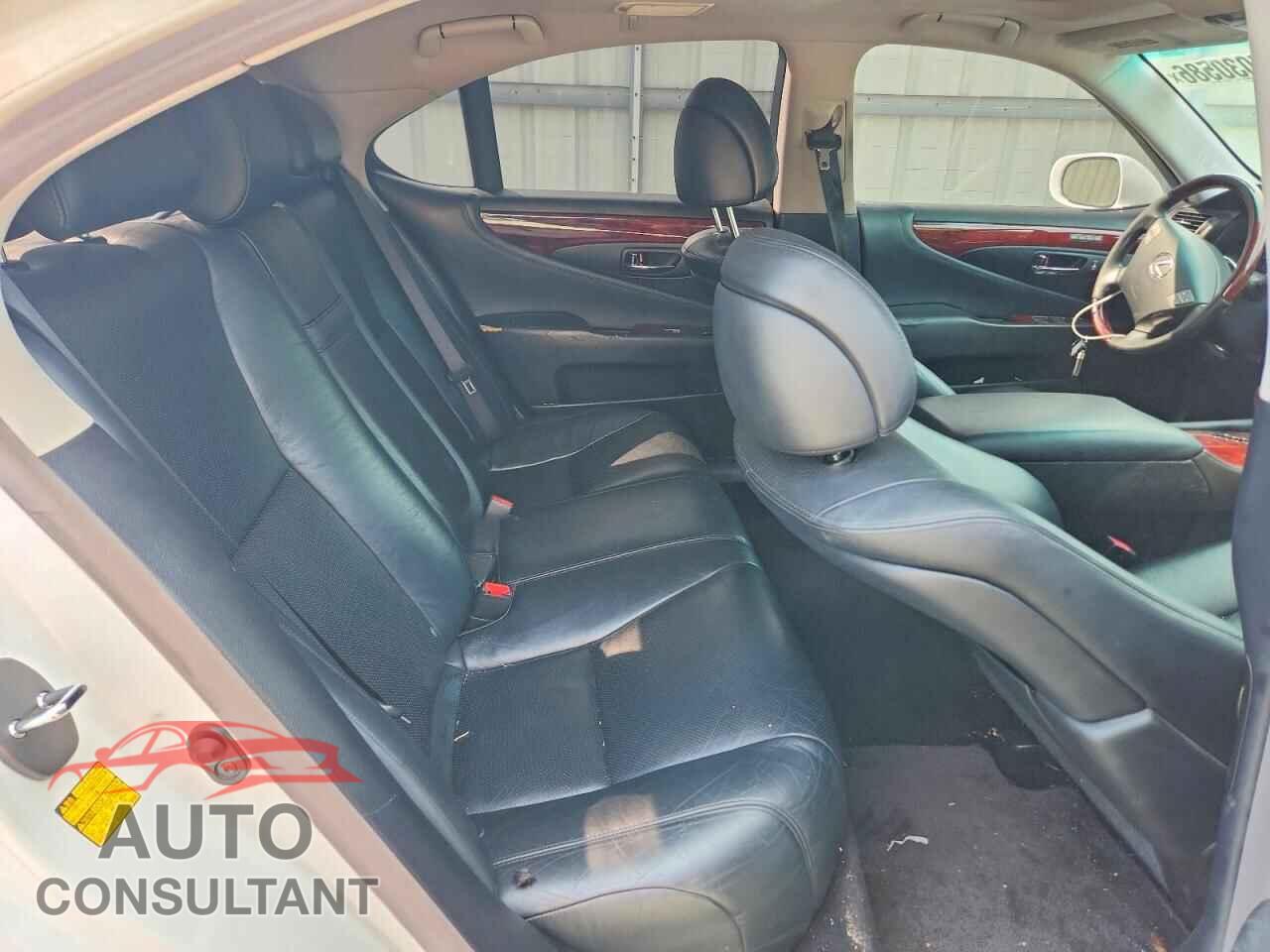 LEXUS LS460 2011 - JTHBL5EF3B5103492