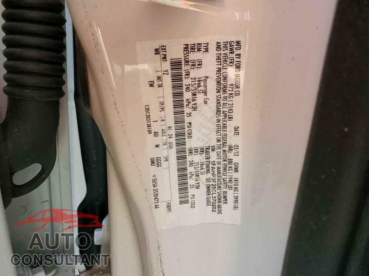FORD FOCUS 2012 - 1FAHP3F25CL370202