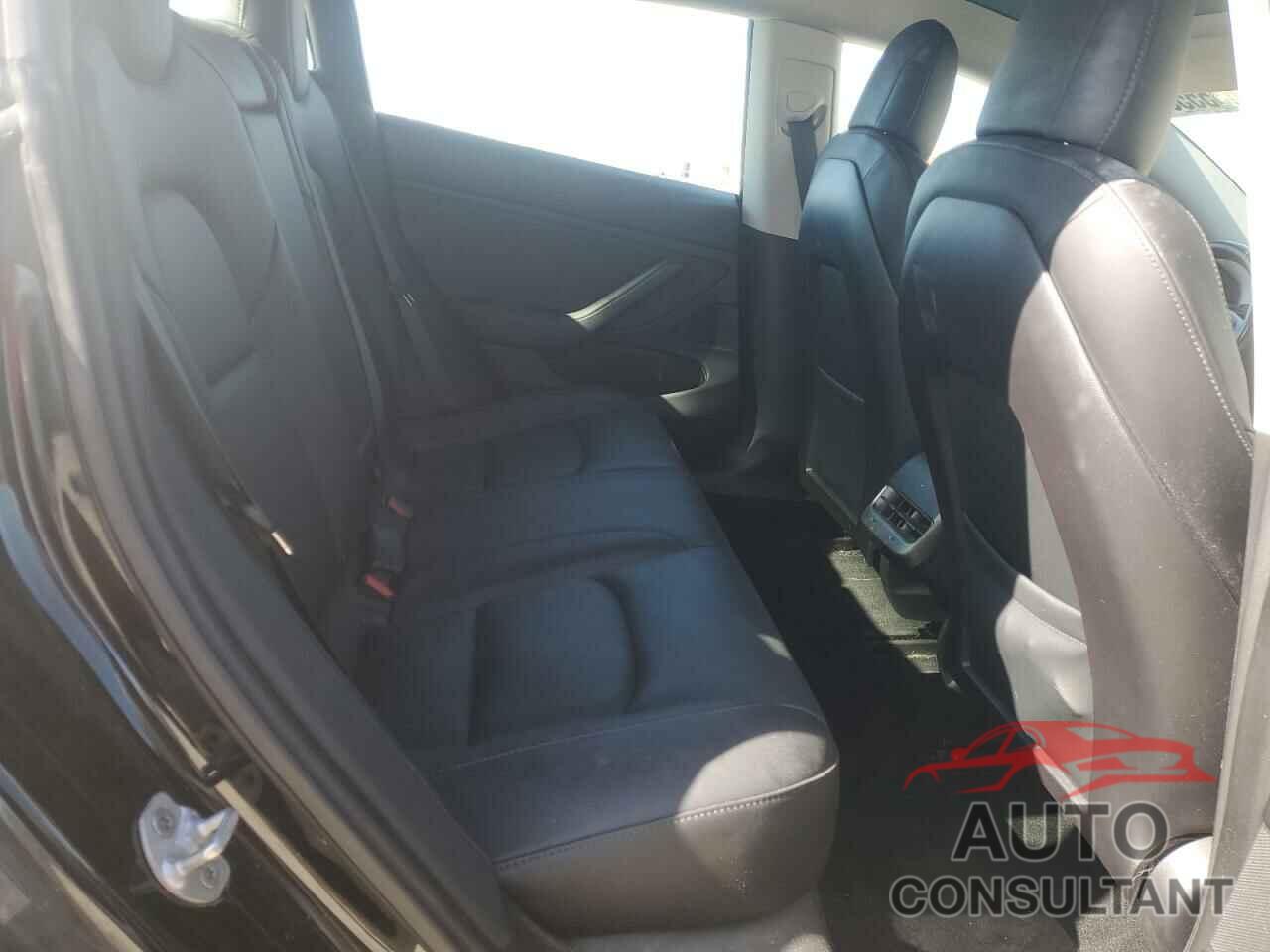 TESLA MODEL 3 2019 - 5YJ3E1EA8KF313291