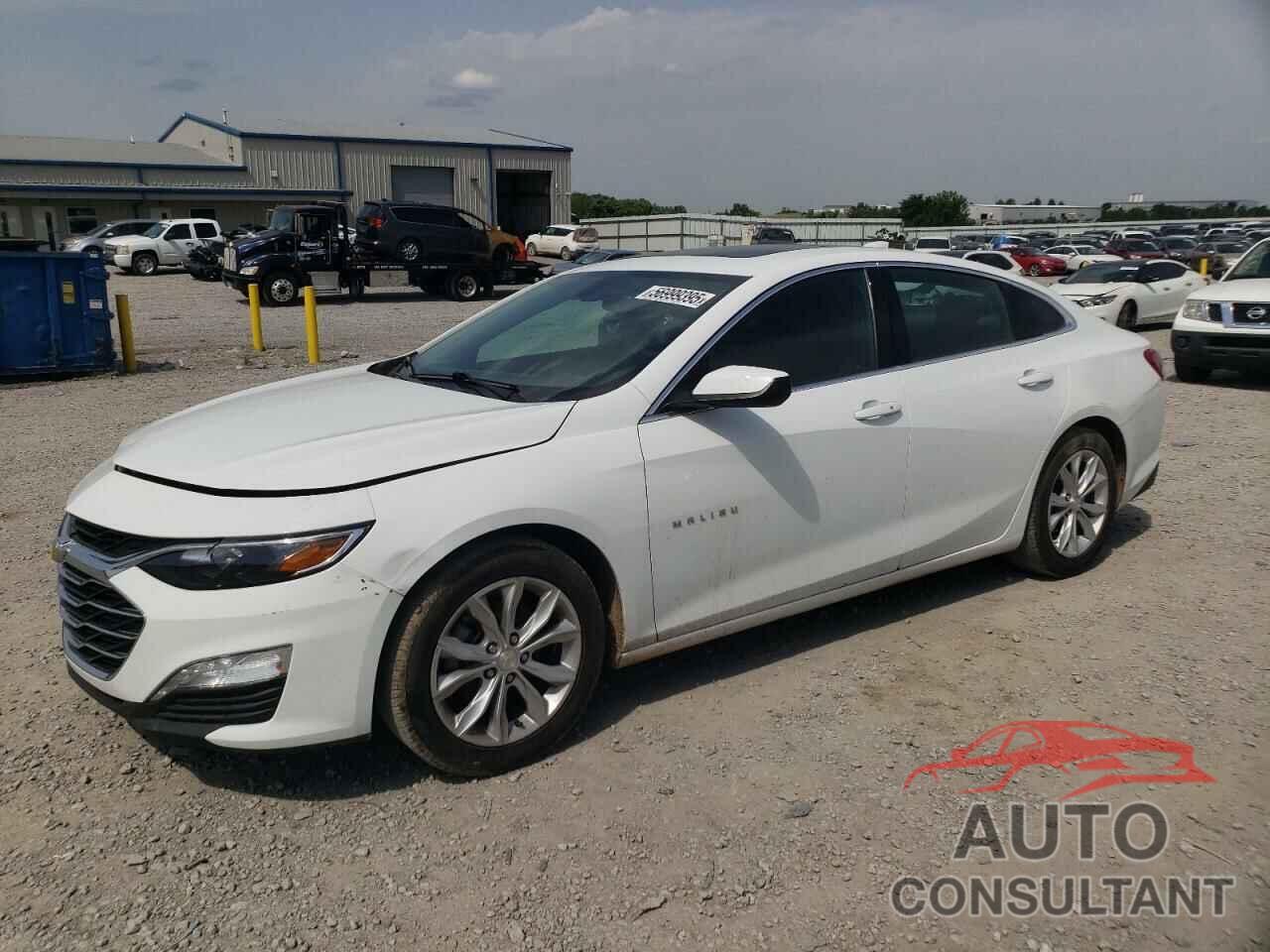 CHEVROLET MALIBU 2021 - 1G1ZD5ST4MF072900
