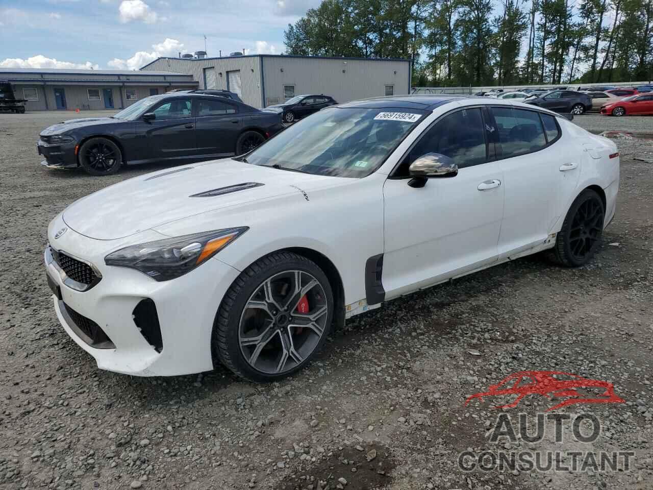 KIA STINGER 2018 - KNAE55LC1J6027777