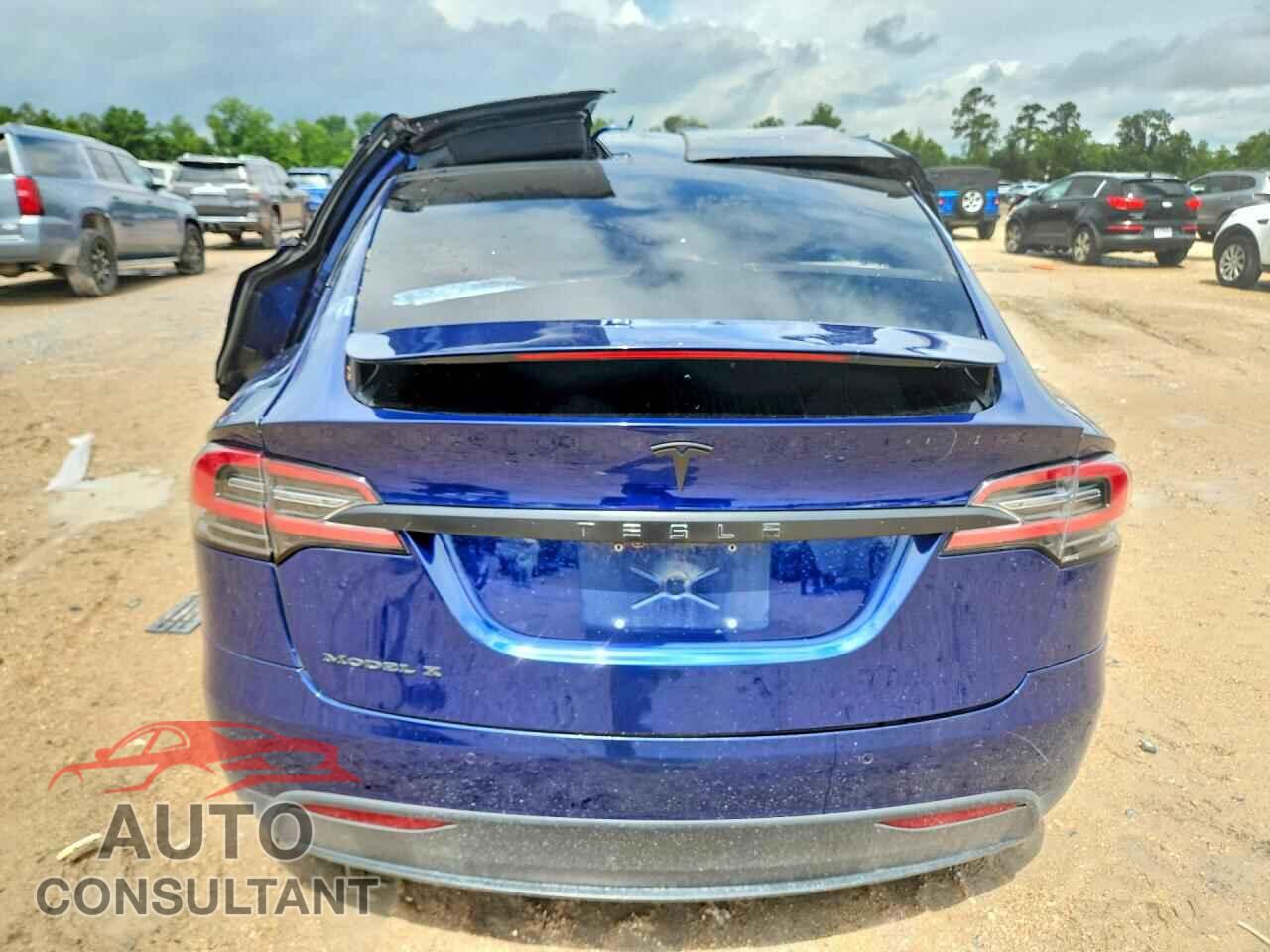 TESLA MODEL X 2017 - 5YJXCDE2XHF046715