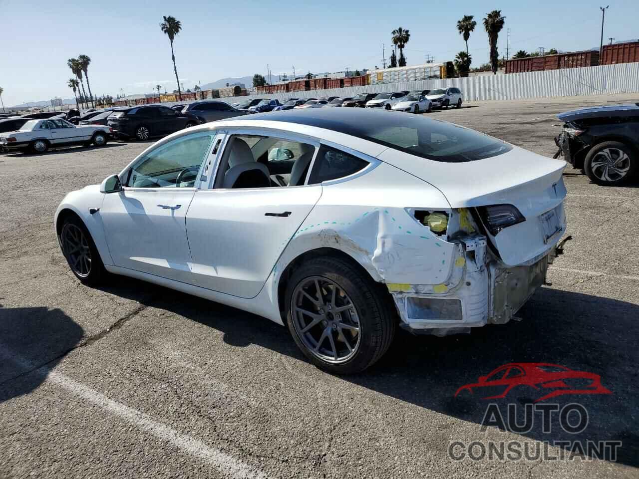 TESLA MODEL 3 2018 - 5YJ3E1EB7JF096808