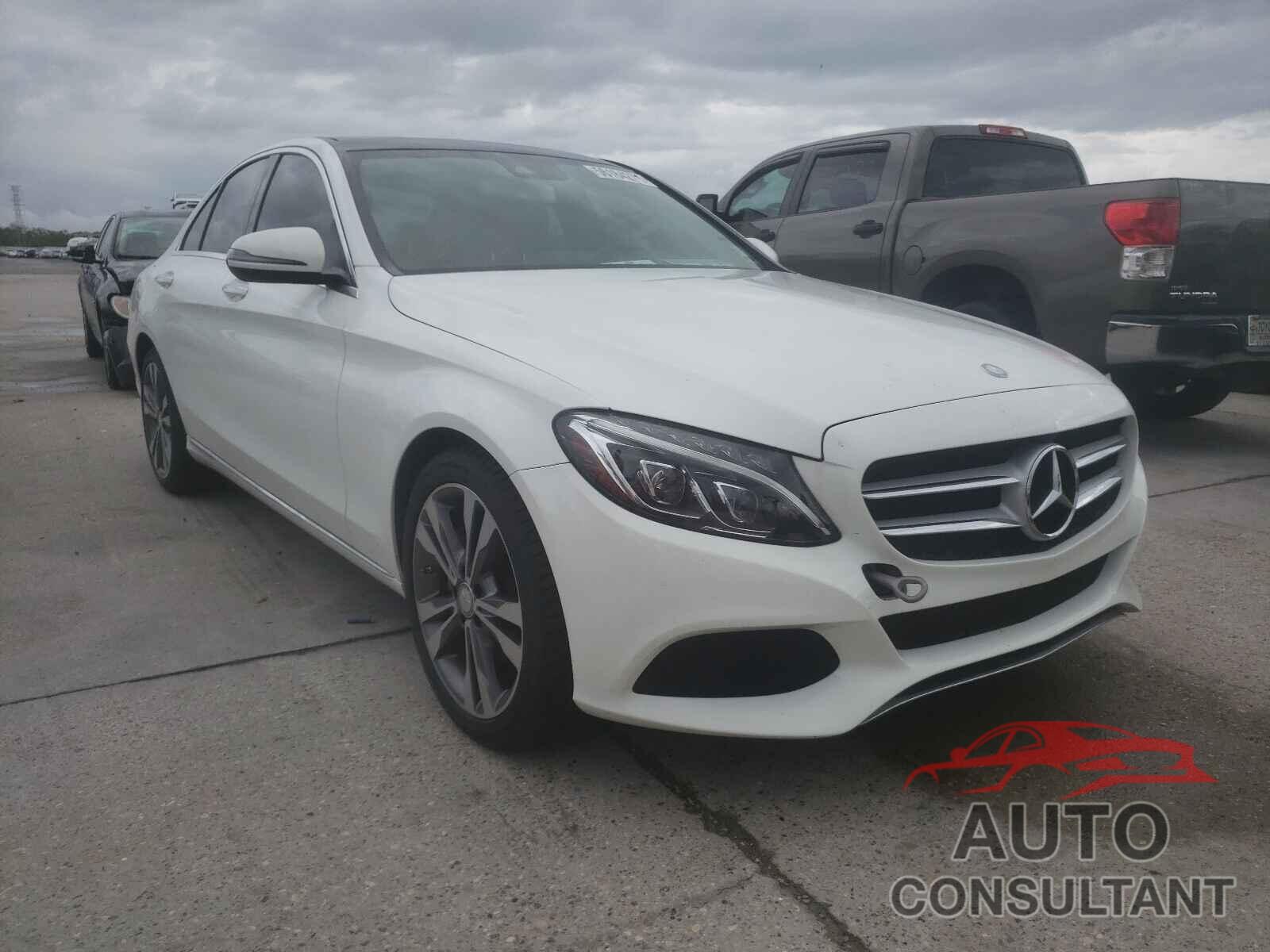 MERCEDES-BENZ C-CLASS 2016 - 55SWF4JB7GU154344