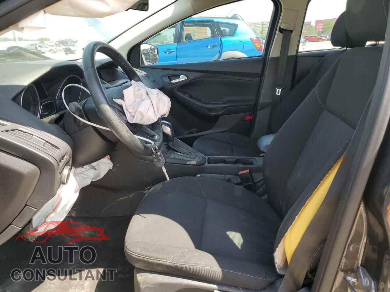 FORD FOCUS 2016 - 1FADP3F29GL220145