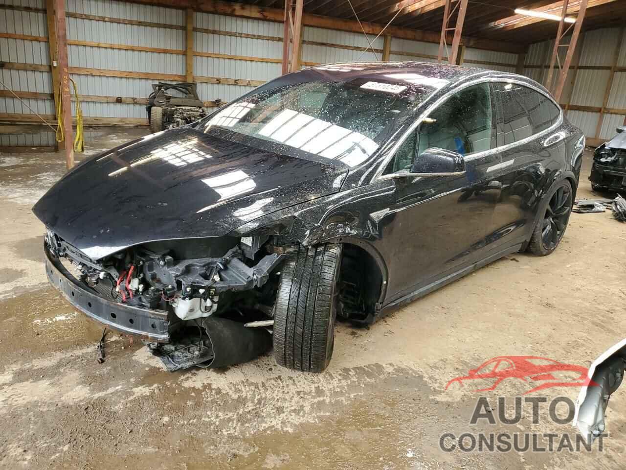 TESLA MODEL X 2016 - 5YJXCBE27GF007759