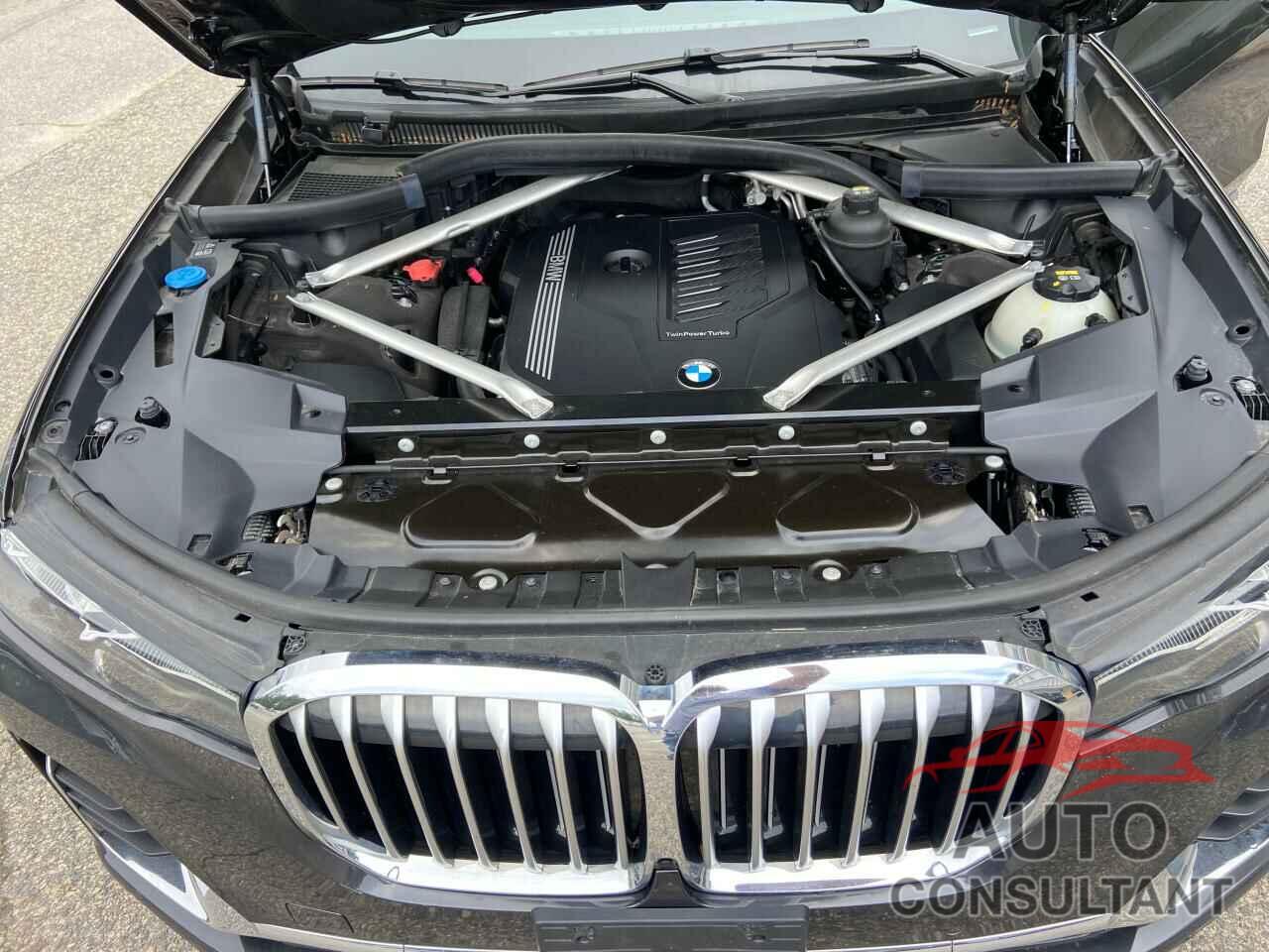 BMW X7 2020 - 5UXCW2C0XL9B88885