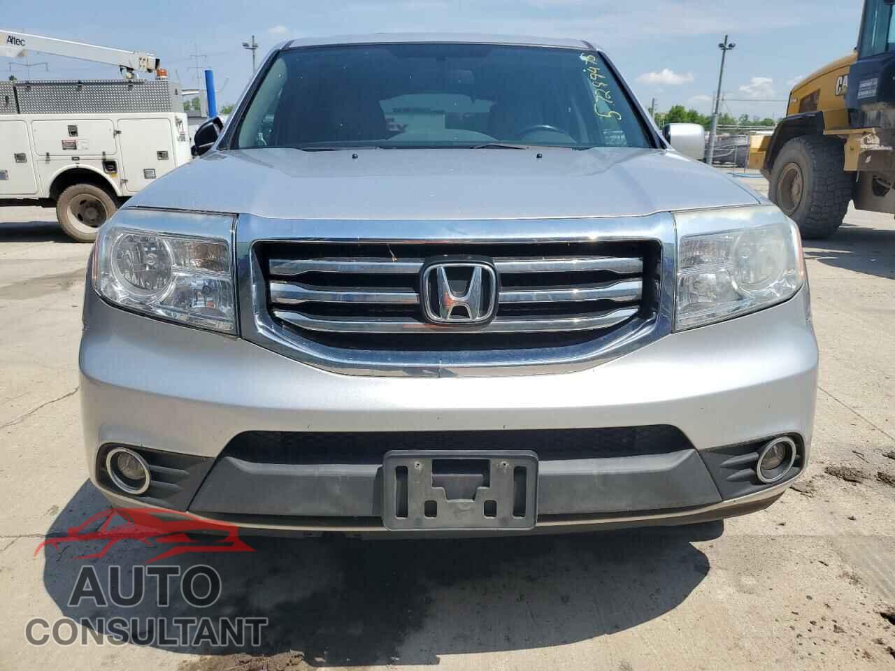 HONDA PILOT 2013 - 5FNYF4H74DB036971