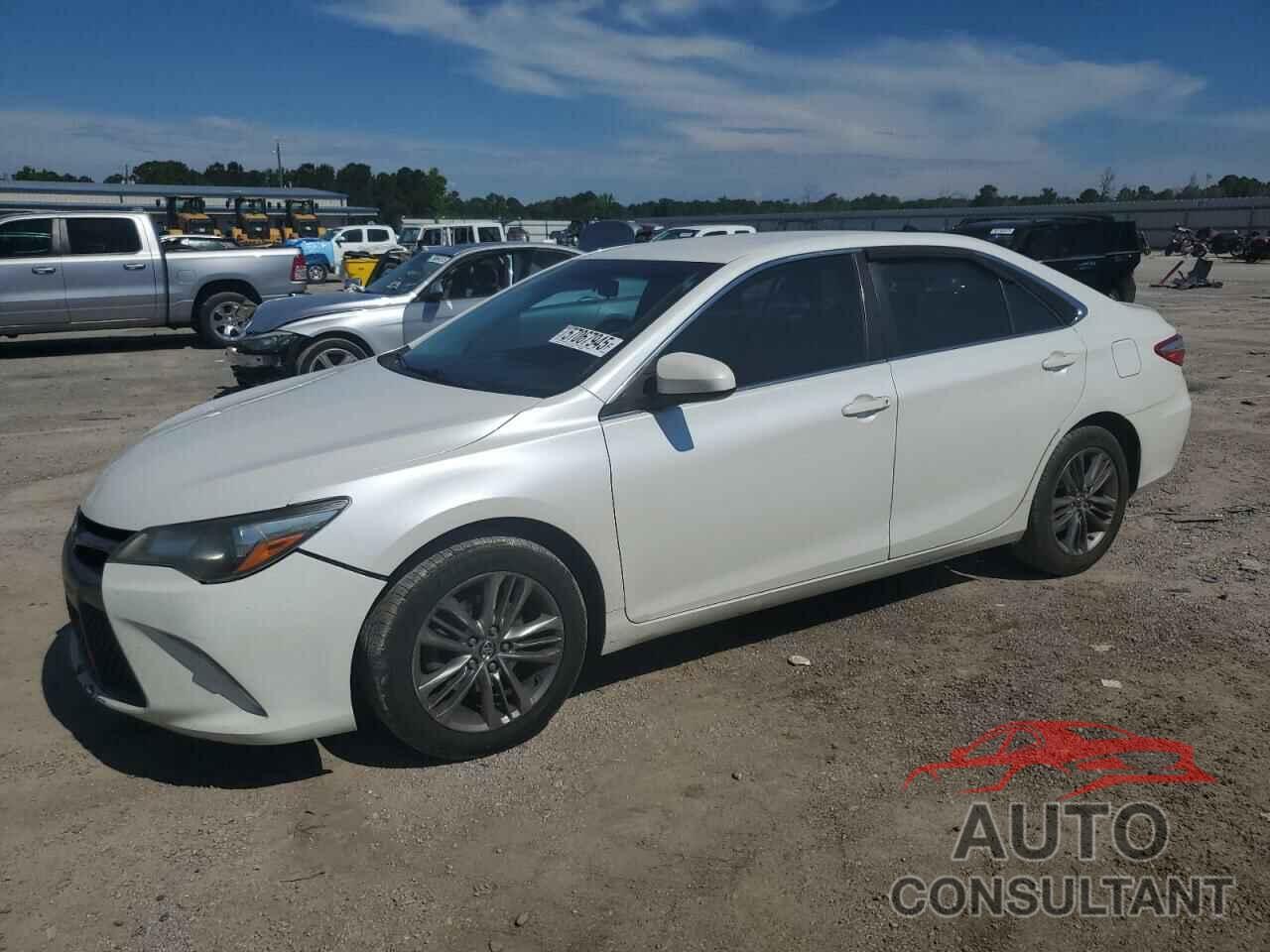 TOYOTA CAMRY 2016 - 4T1BF1FK2GU260582