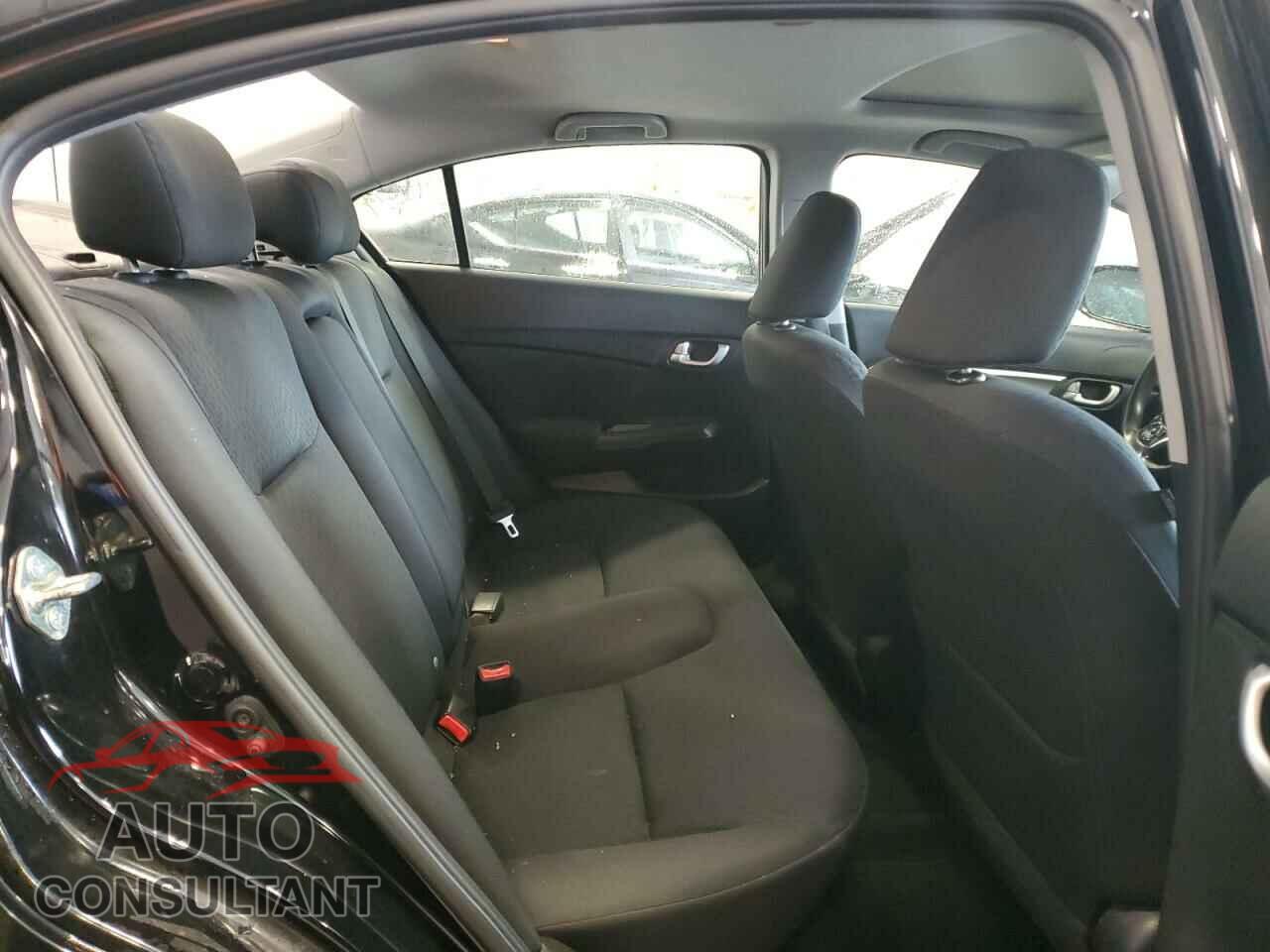 HONDA CIVIC 2015 - 2HGFB2F82FH559472