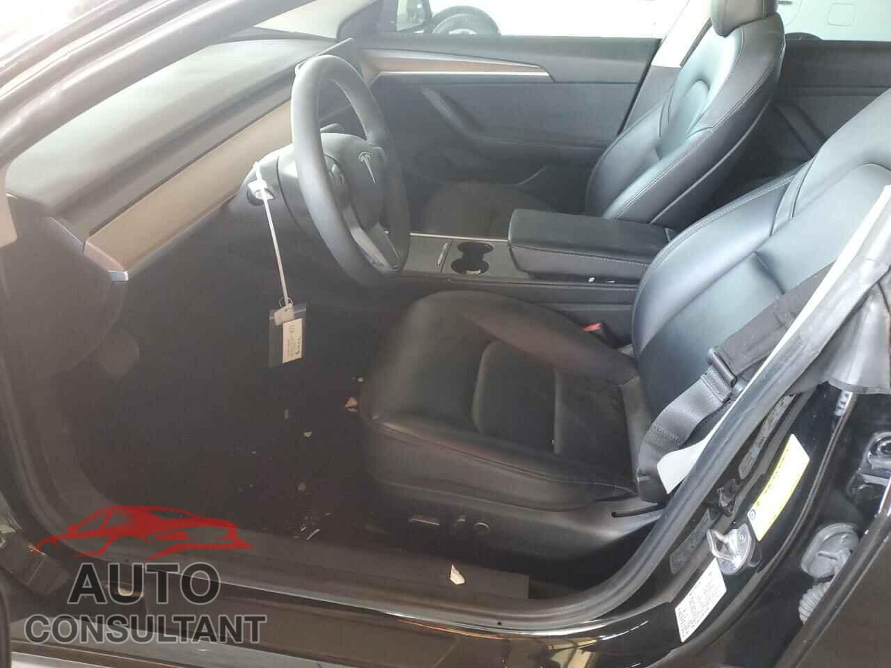 TESLA MODEL 3 2021 - 5YJ3E1EA7MF100545