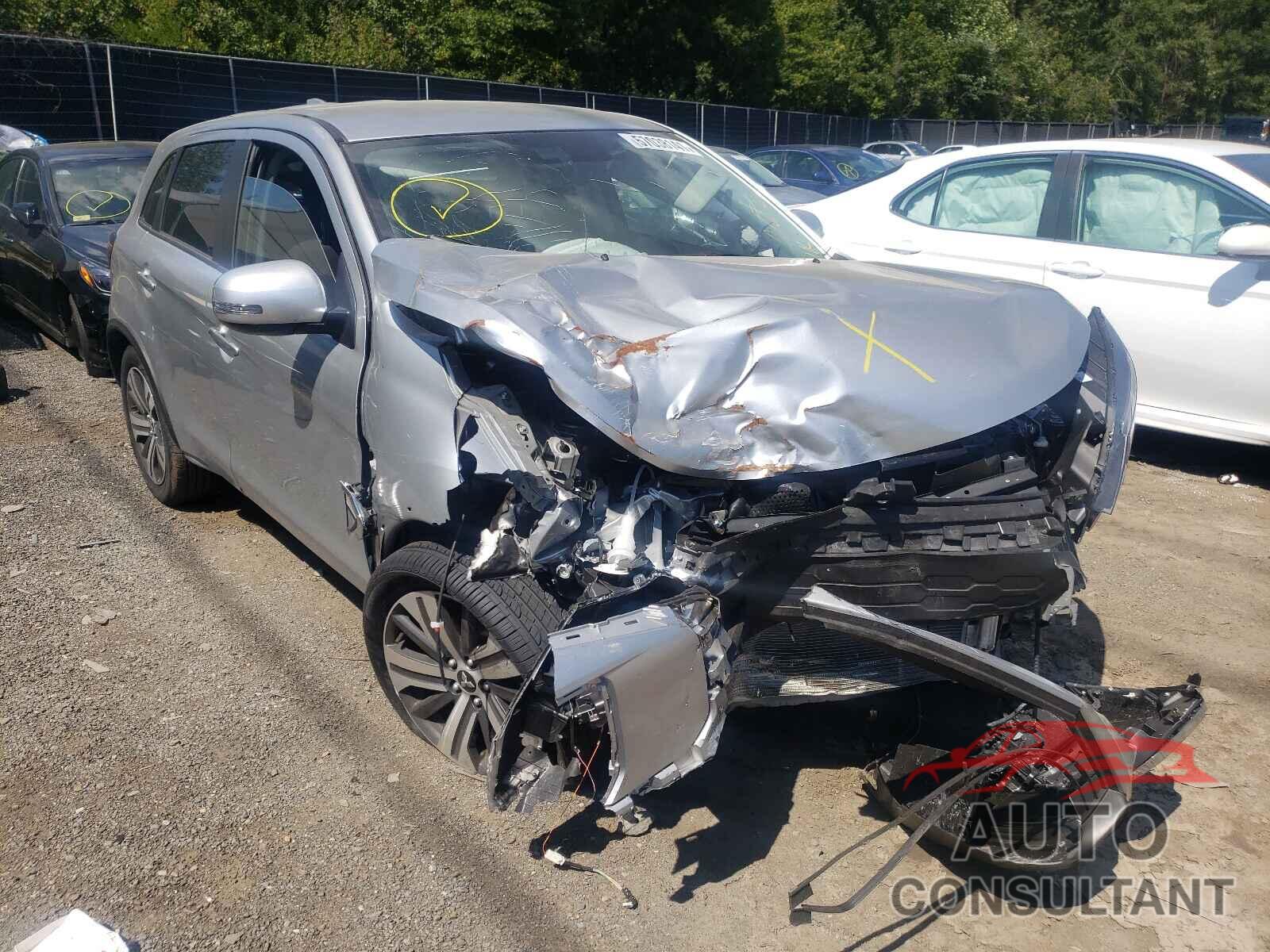 MITSUBISHI OUTLANDER 2021 - JA4ARUAU1MU017191