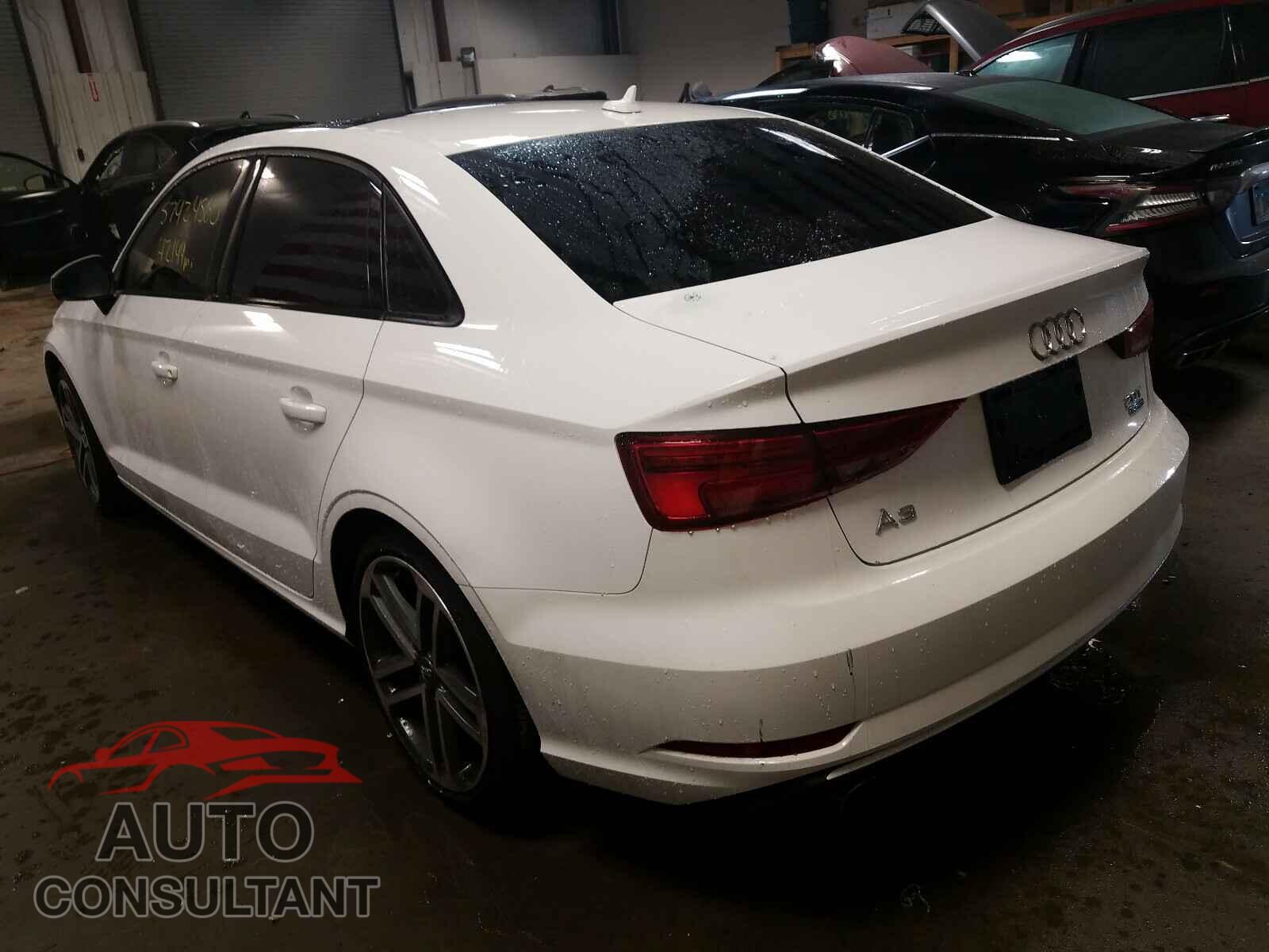 AUDI A3 2017 - WAUB8GFF3H1045667