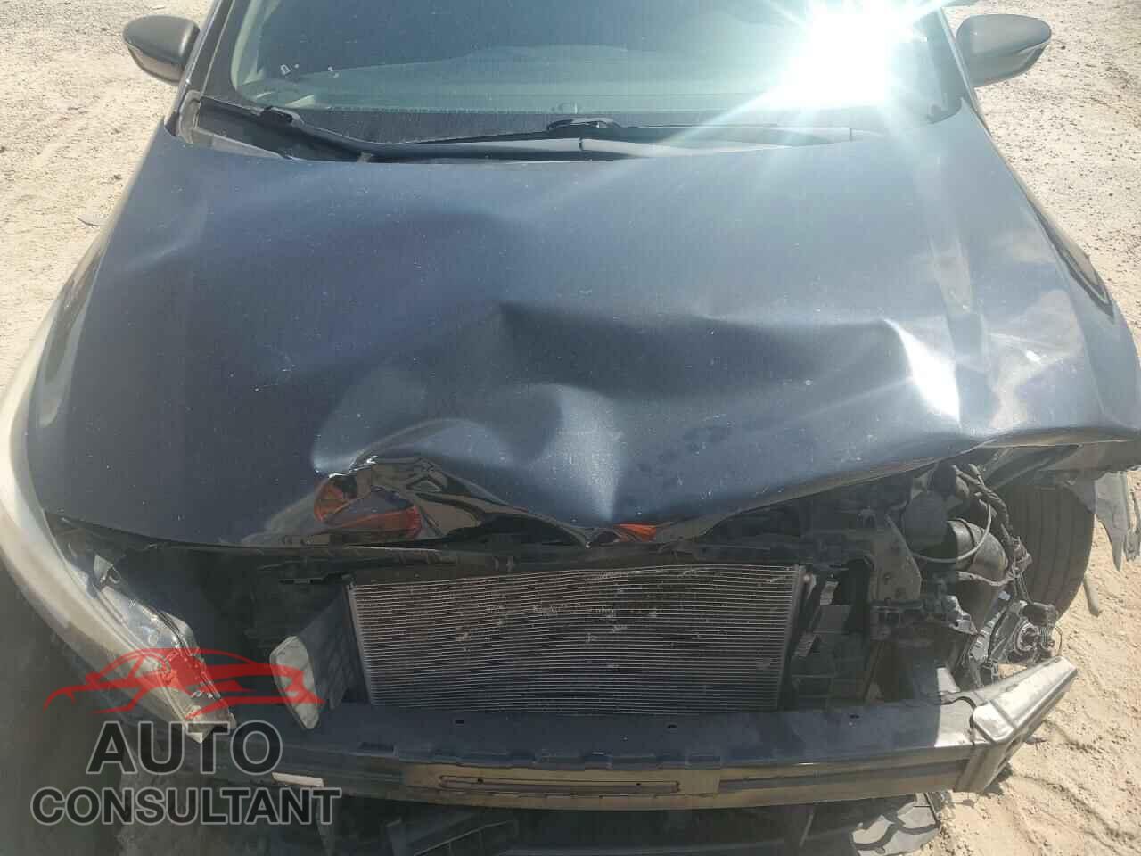 KIA FORTE 2017 - KNAFK5A88H5708997