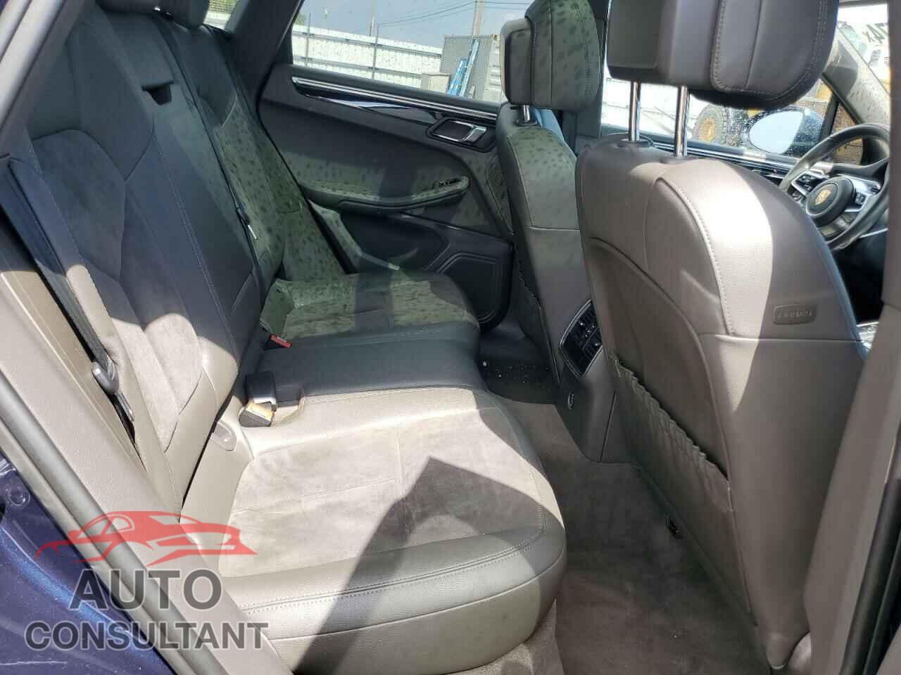 PORSCHE MACAN 2017 - WP1AA2A57HLB02010
