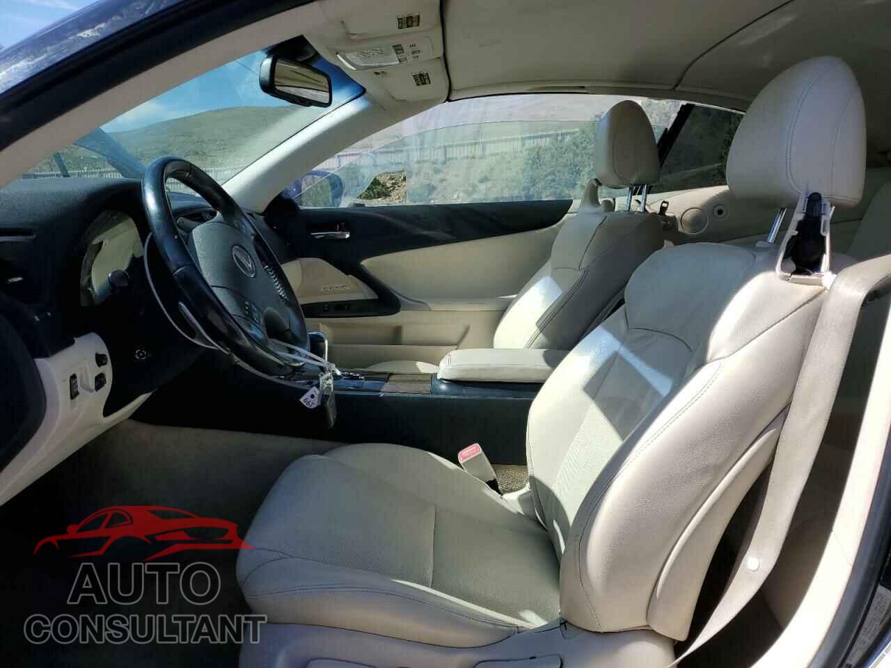 LEXUS IS 2010 - JTHFF2C20A2510581