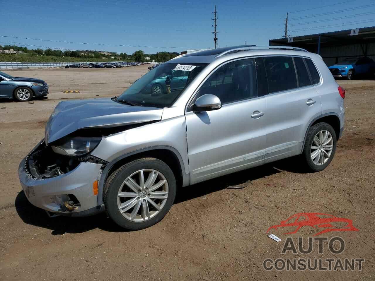 VOLKSWAGEN TIGUAN 2015 - WVGAV7AX3FW607490