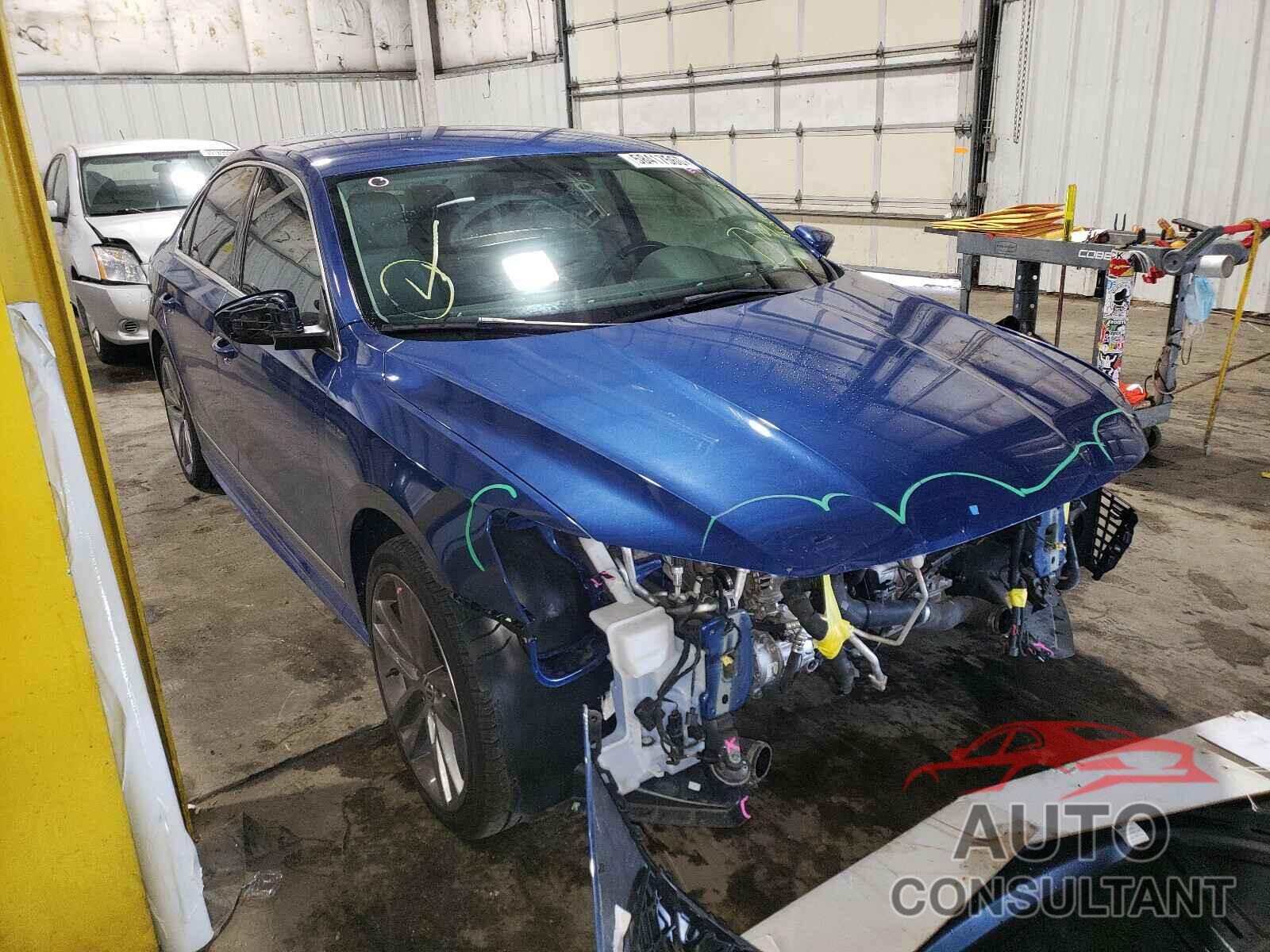 VOLKSWAGEN PASSAT 2017 - 1VWDT7A33HC035990