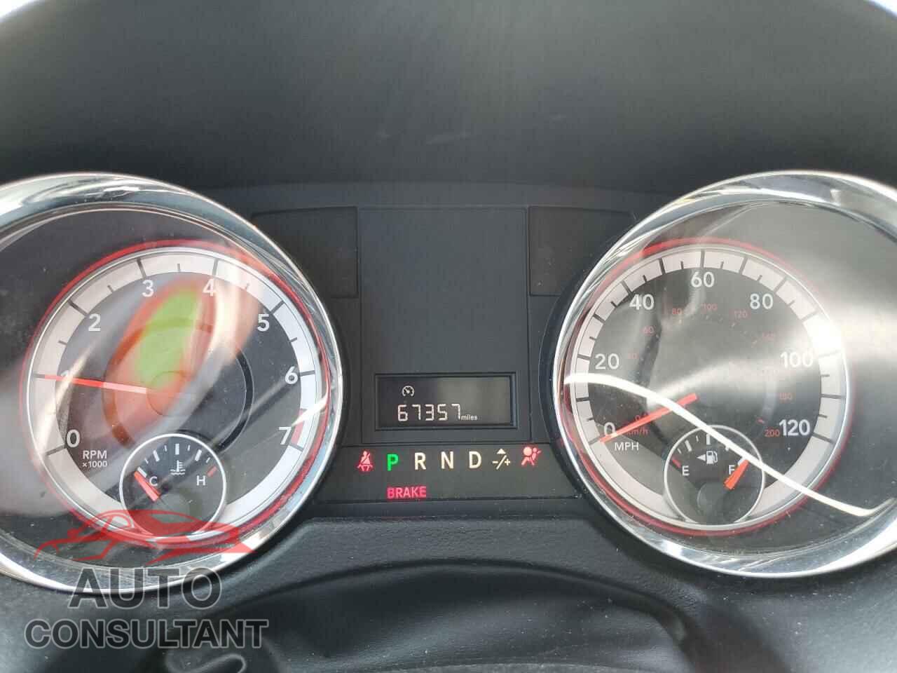 DODGE CARAVAN 2019 - 2C4RDGBG5KR766538