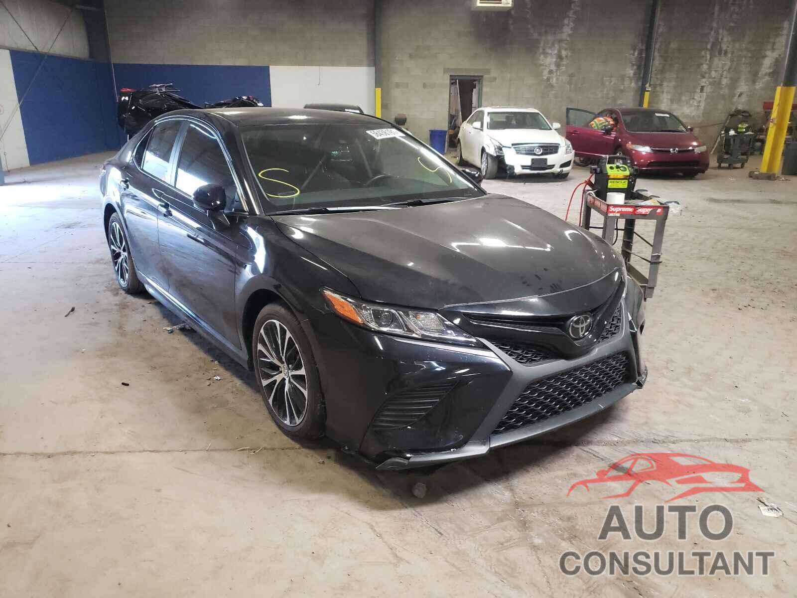 TOYOTA CAMRY 2019 - 4T1B11HK7KU279178