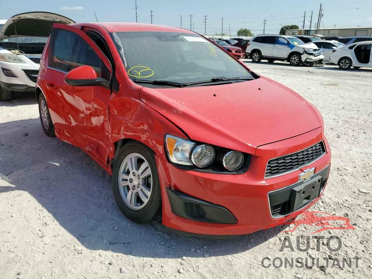 CHEVROLET SONIC 2016 - 1G1JC6SH9G4120604