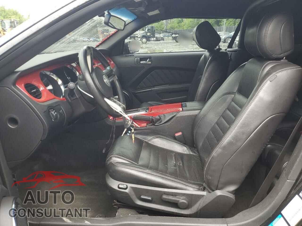 FORD MUSTANG 2014 - 1ZVBP8FF2E5307336