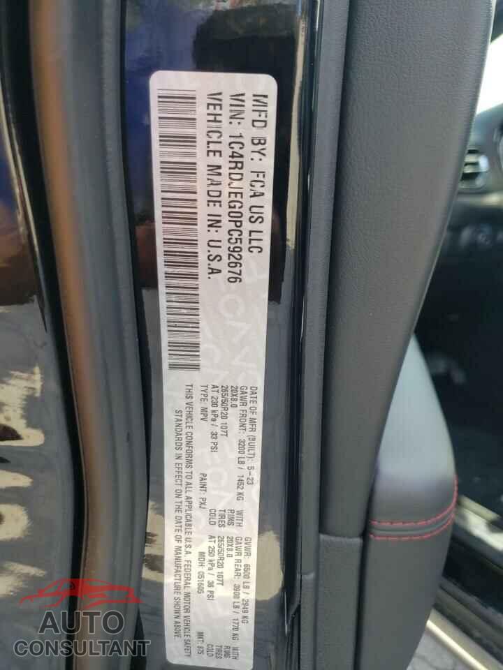 DODGE DURANGO 2023 - 1C4RDJEG0PC592676