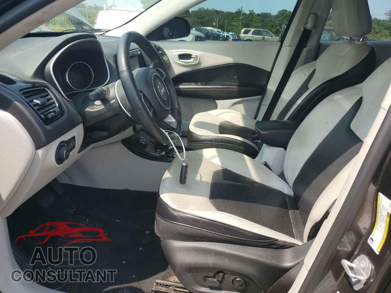 JEEP COMPASS 2017 - 3C4NJDCB1HT688595