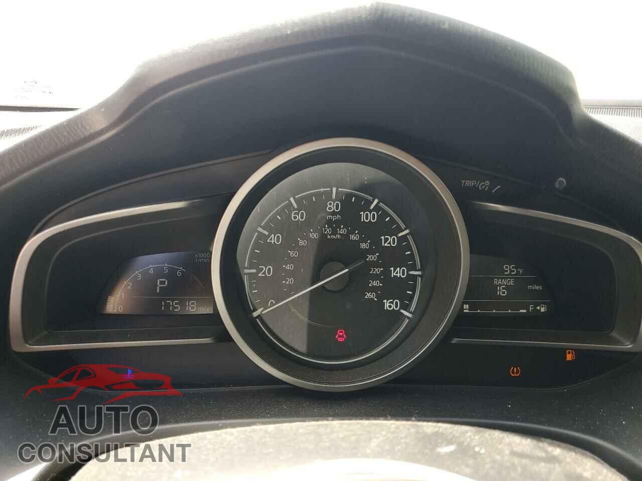 MAZDA 3 2017 - 3MZBN1U77HM155349