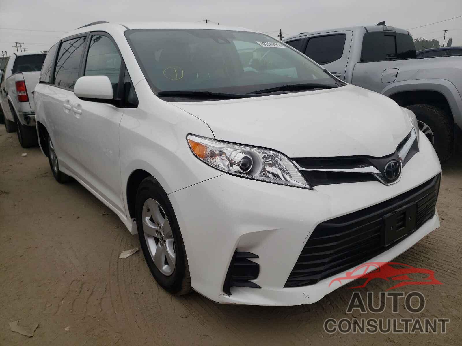 TOYOTA SIENNA 2018 - 5TDKZ3DC0JS912775