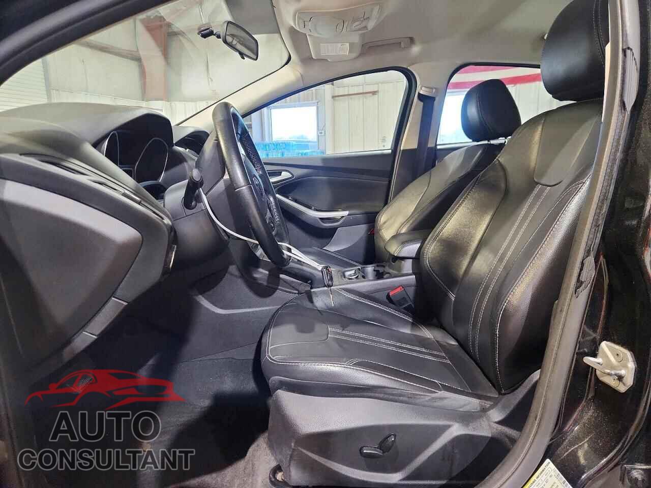 FORD FOCUS 2014 - 1FADP3F22EL244784