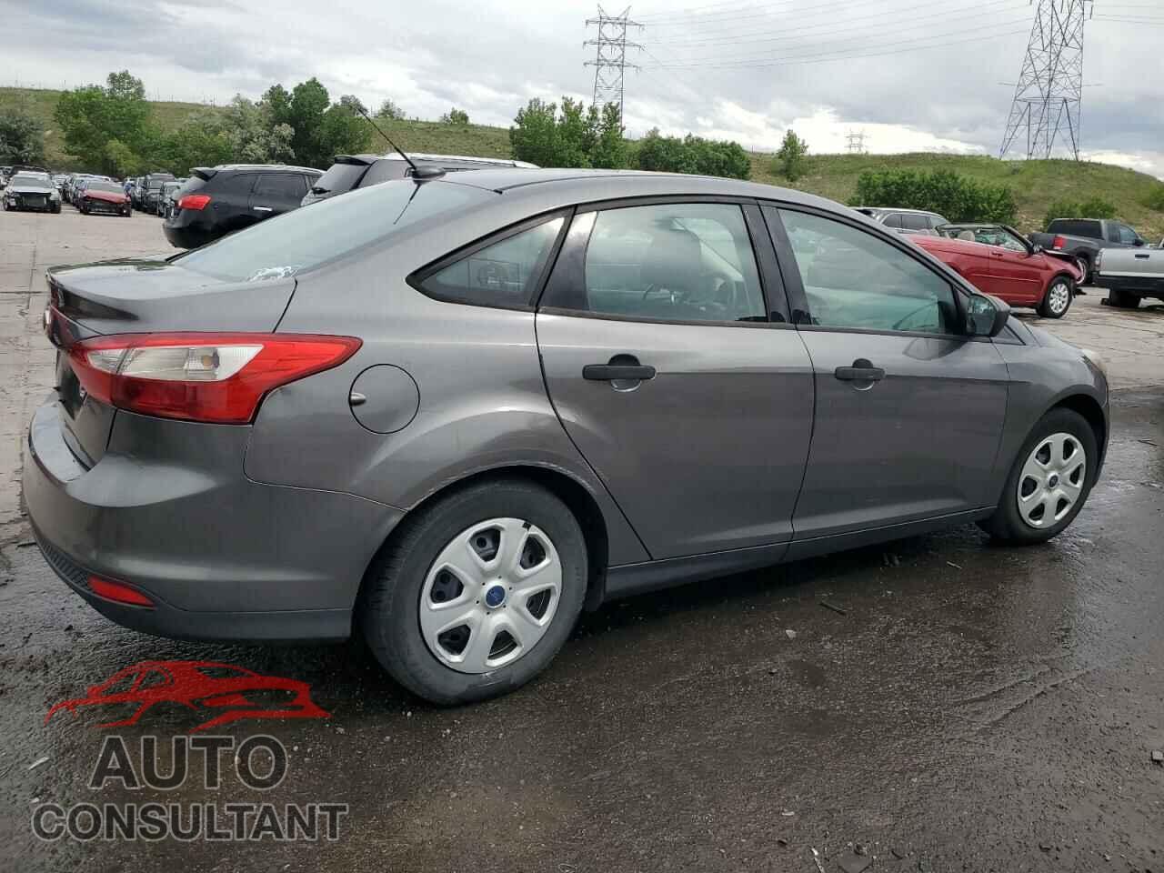FORD FOCUS 2012 - 1FAHP3E24CL460183