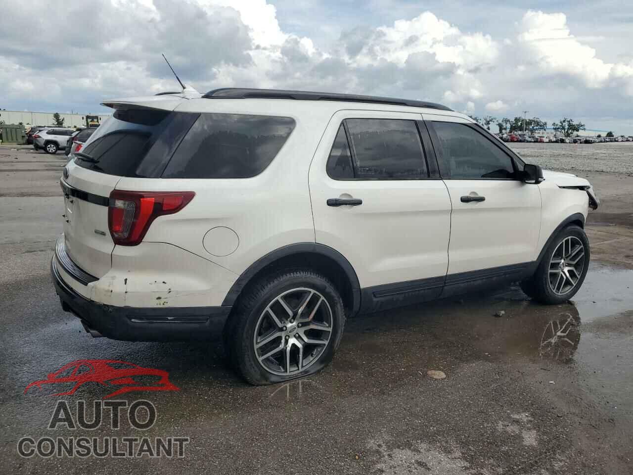 FORD EXPLORER 2018 - 1FM5K8GT2JGB78916