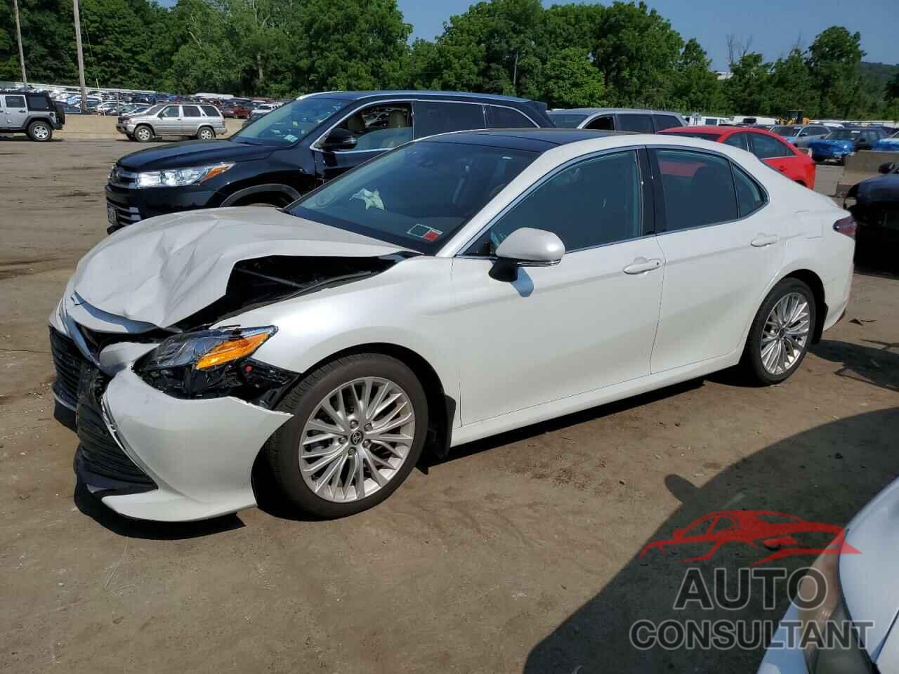 TOYOTA CAMRY 2020 - 4T1F11BK9LU009817