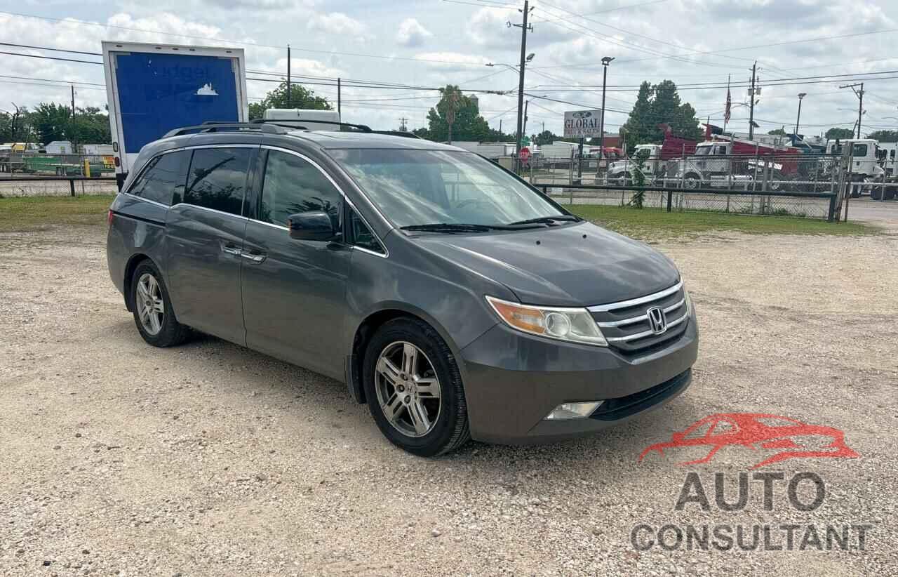 HONDA ODYSSEY 2013 - 5FNRL5H94DB027157