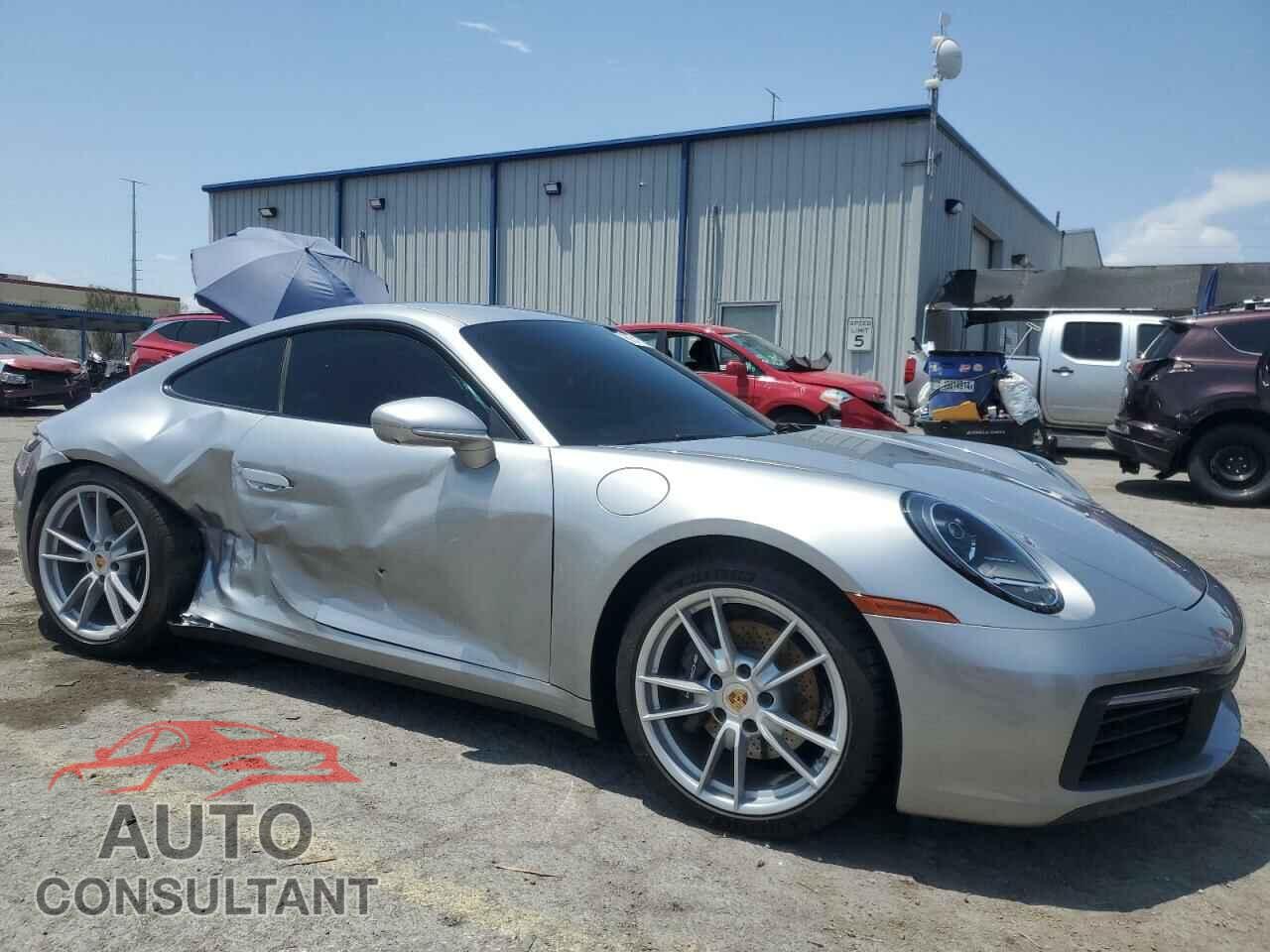 PORSCHE 911 2024 - WP0AA2A90RS210058
