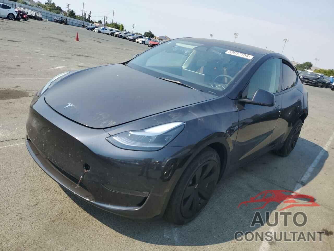 TESLA MODEL Y 2024 - 7SAYGDEE2RF007771