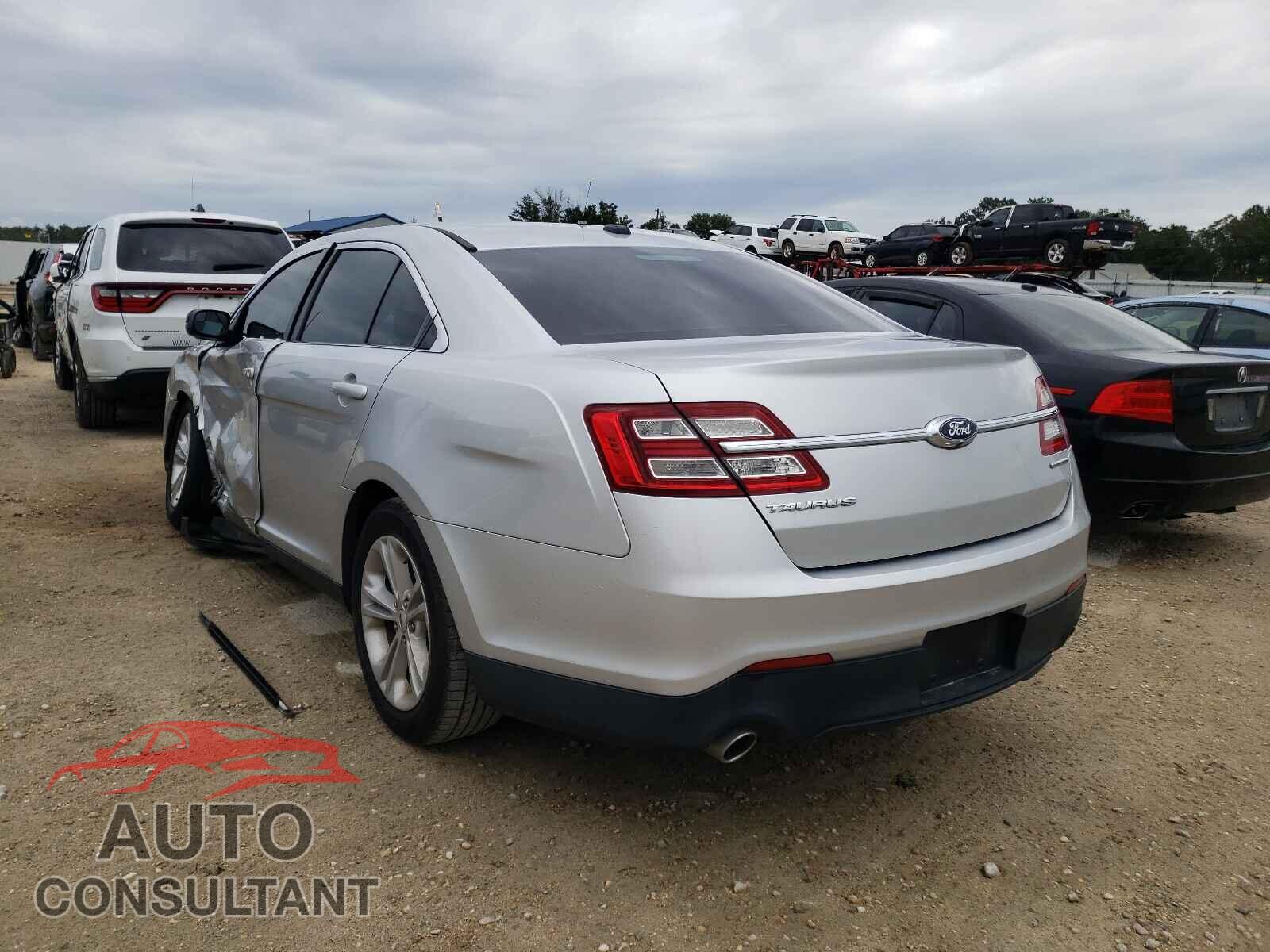 FORD TAURUS 2017 - 1FAHP2D8XHG122190