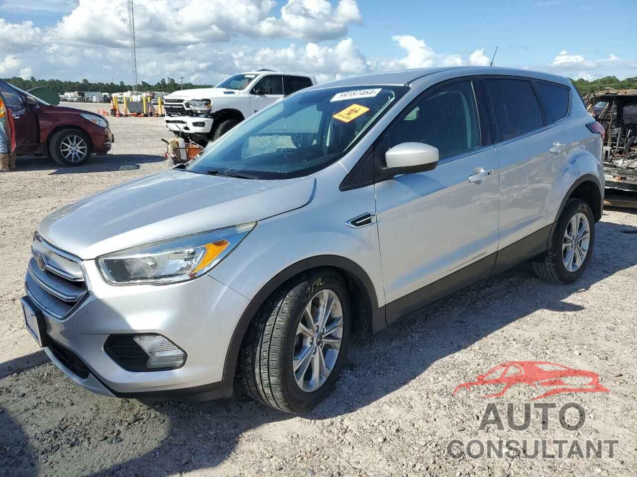 FORD ESCAPE 2019 - 1FMCU0GD9KUB32806