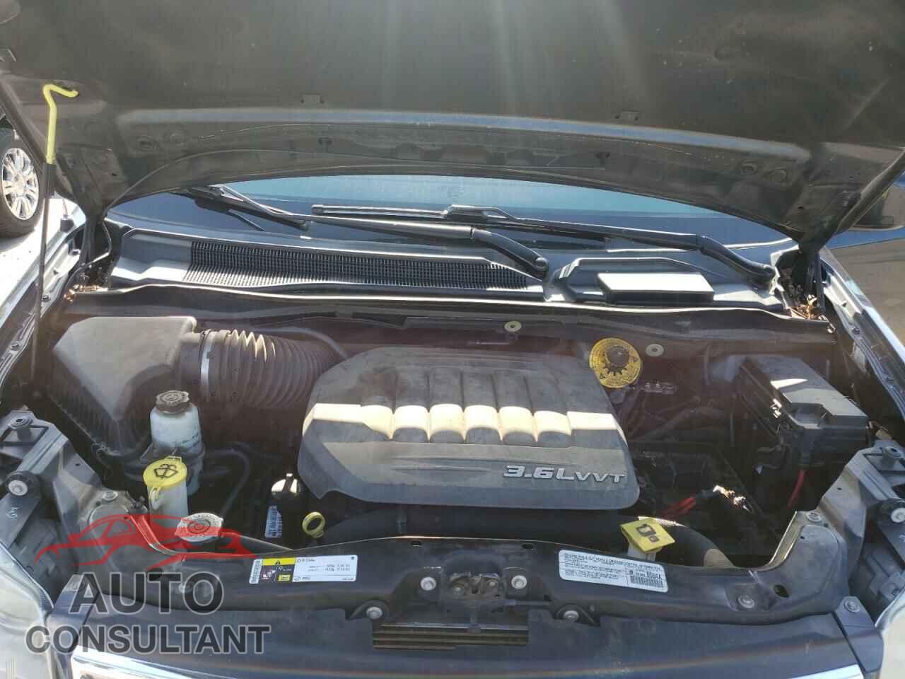 CHRYSLER MINIVAN 2014 - 2C4RC1BG9ER420464