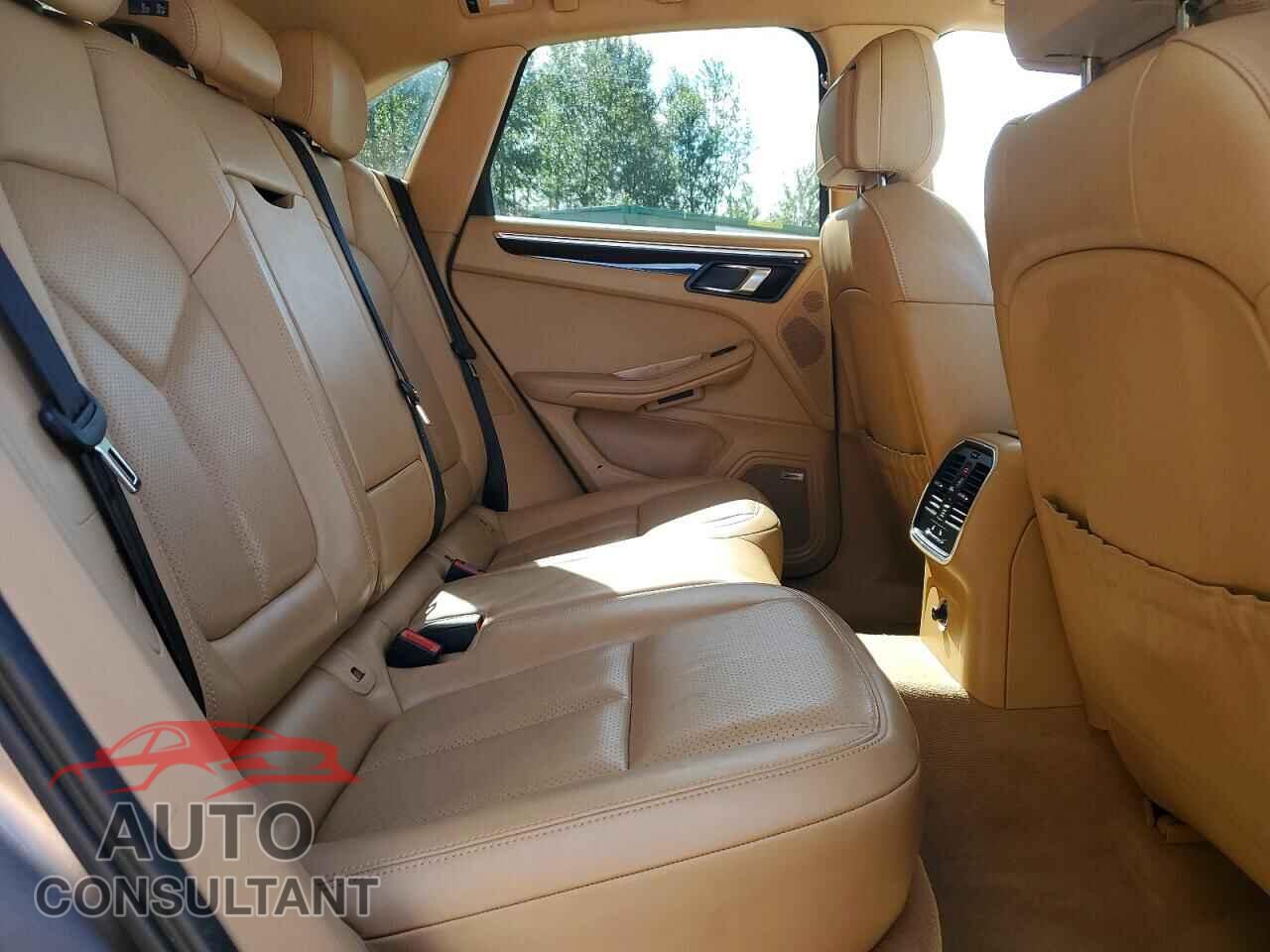 PORSCHE MACAN 2016 - WP1AB2A55GLB50455