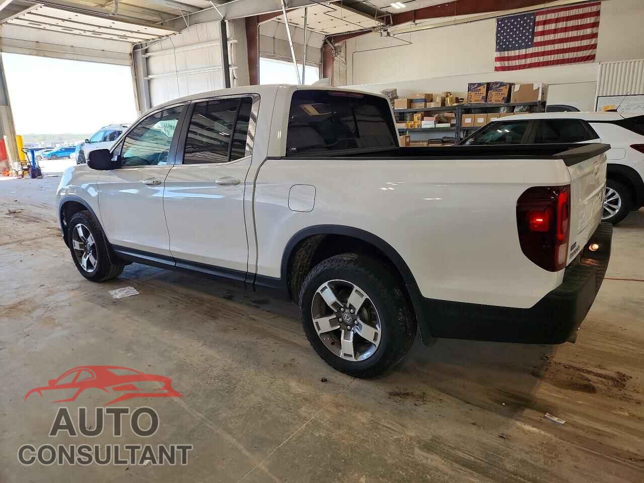 HONDA RIDGELINE 2024 - 5FPYK3F58RB005132