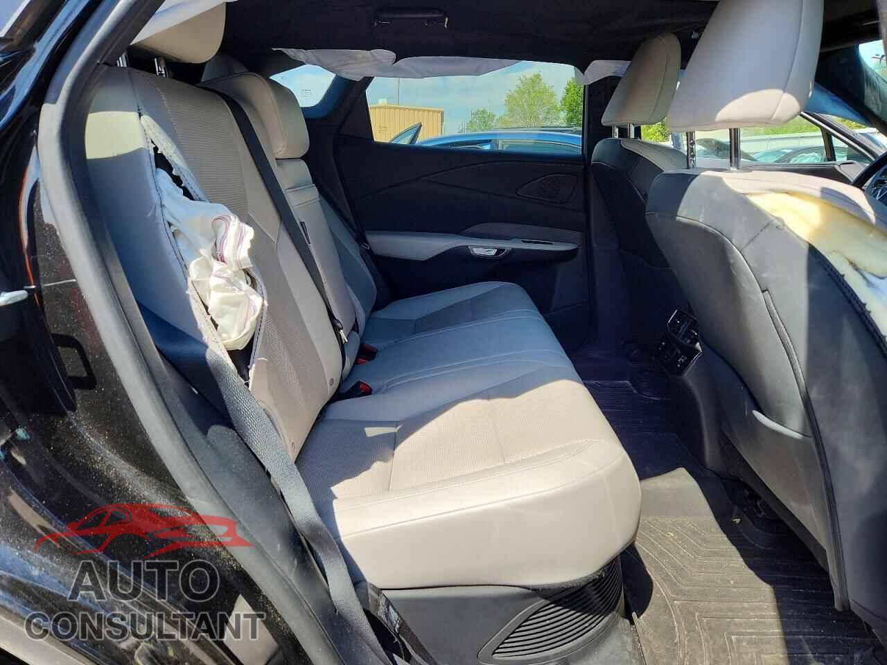 LEXUS UNKNOWN 2023 - 2T2BBMCA6PC017105